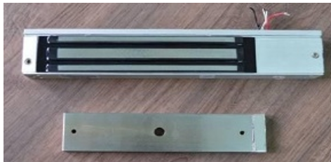Non-FLP Lock model 1